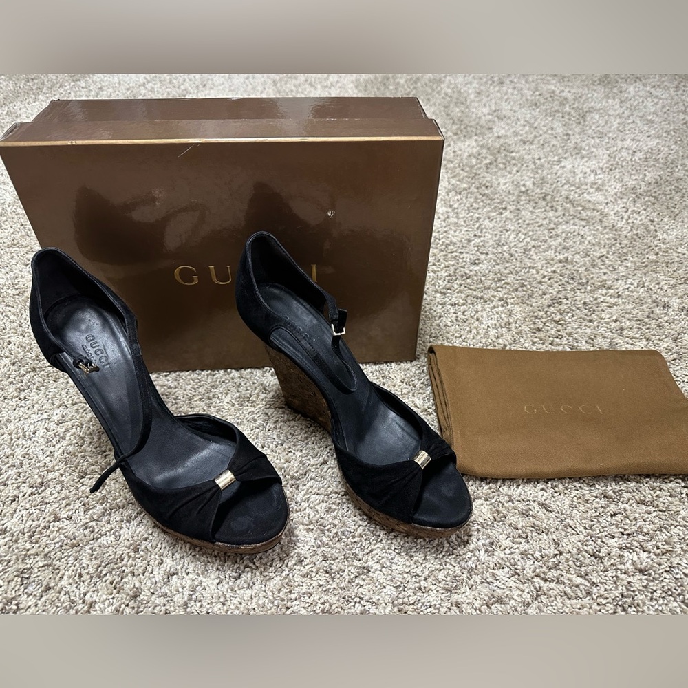 Authentic Gucci Corkscrew & Suede Wedge Platforms